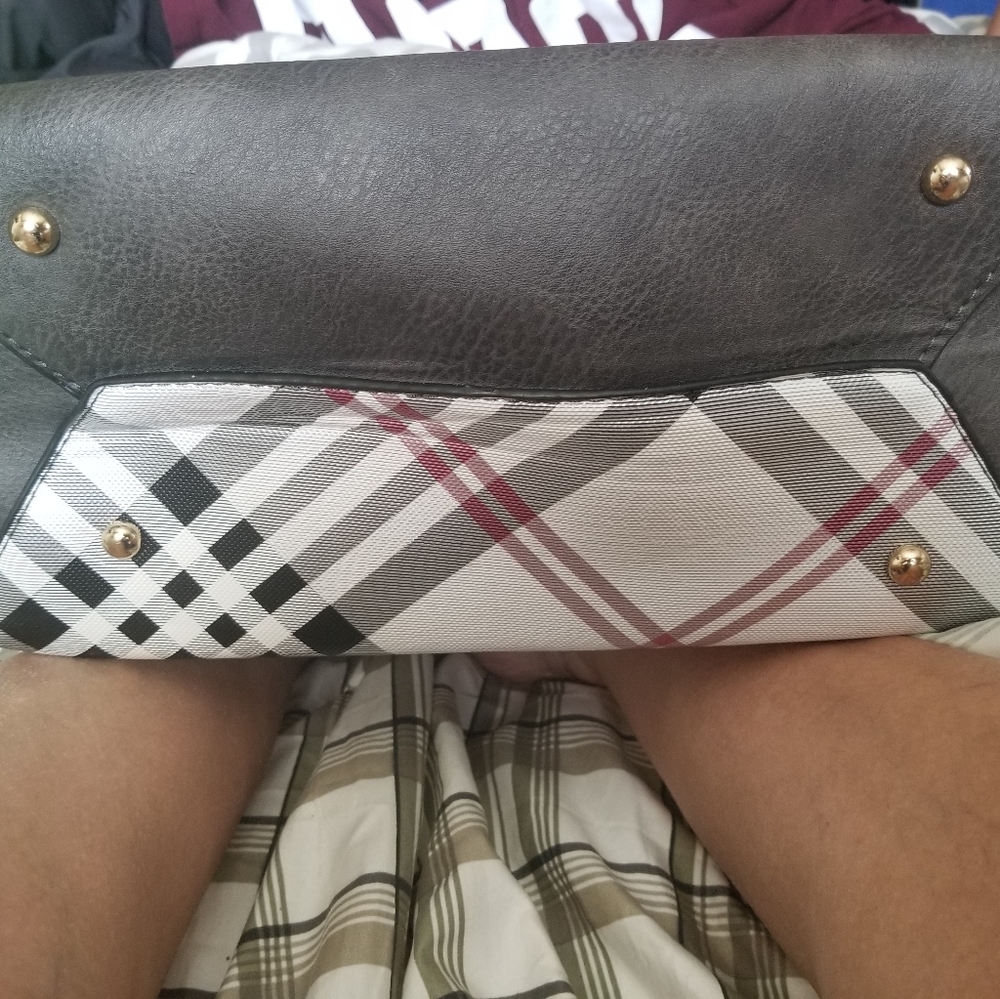 Authentic Michael Kors Purse - image 3
